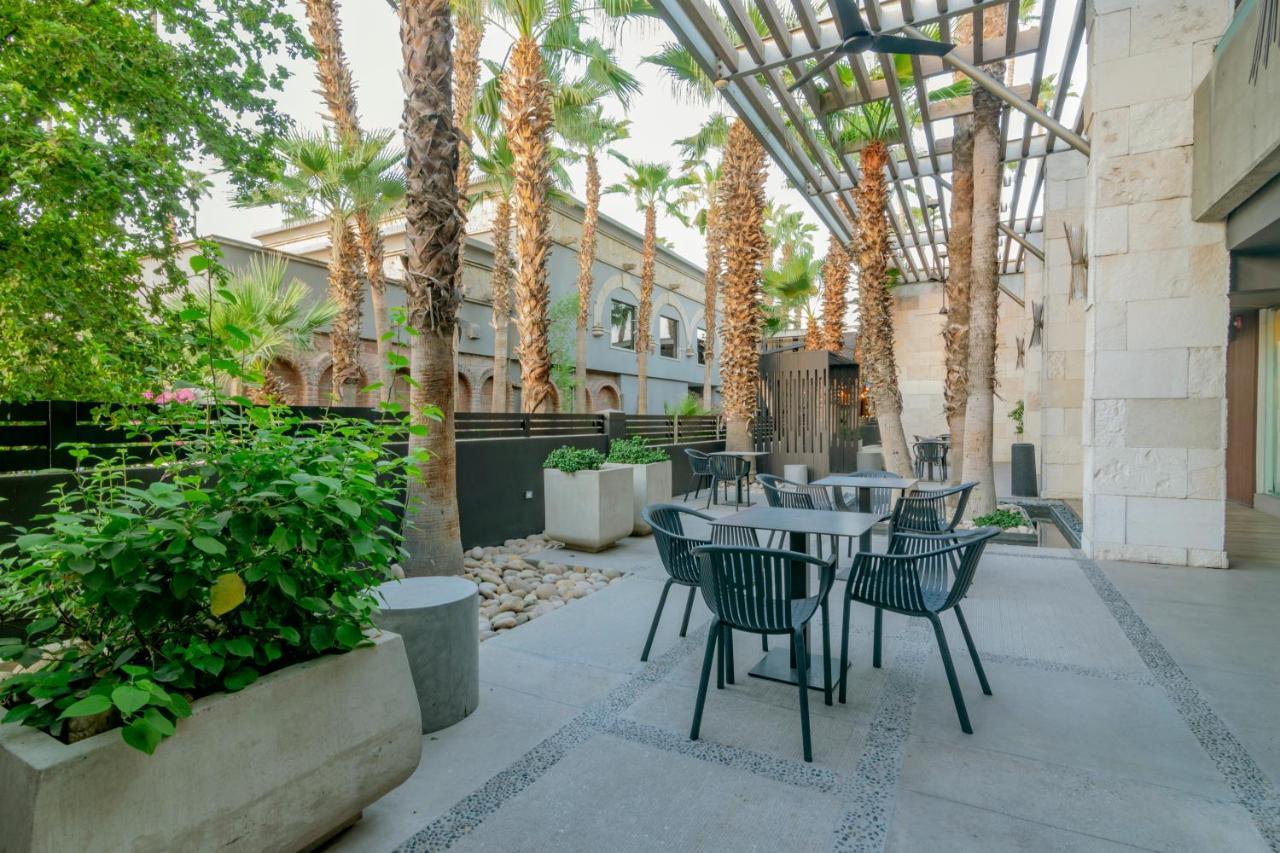 Hotel Lucerna Mexicali Extérieur photo