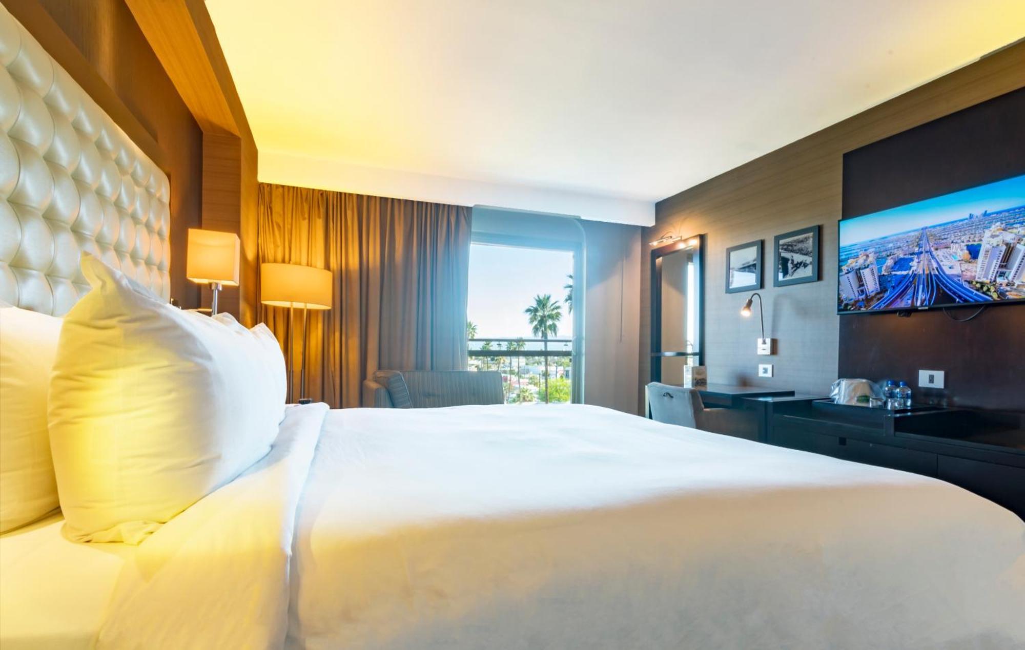 Hotel Lucerna Mexicali Extérieur photo